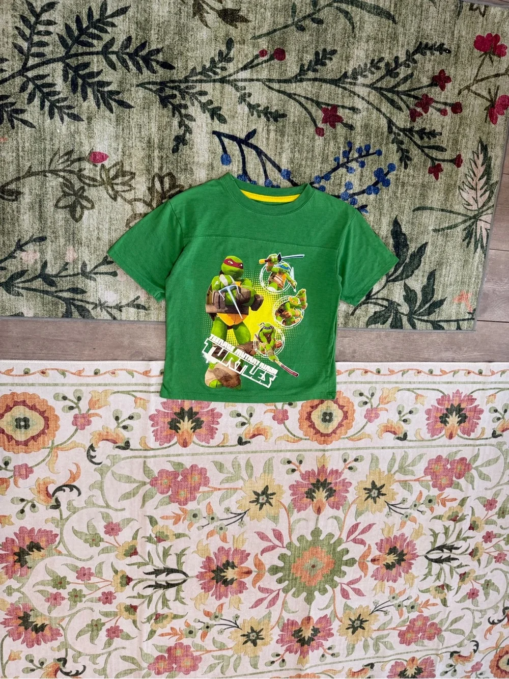 Green Teenage Mutant Ninja Turtles Graphic Tee Boys Size 7